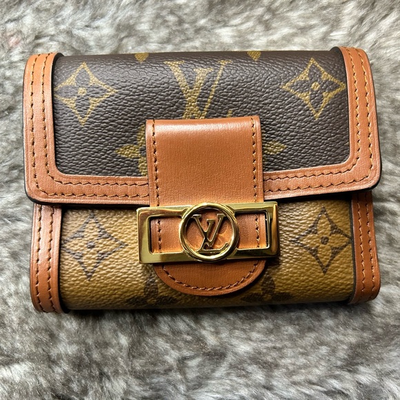 ❤️‍🔥LV Dauphine Wallet NWOT - Picture 9 of 12